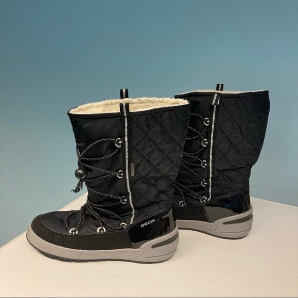 GEOX Sz 37 Sherpa Type Lined Moon Quilted Adjustable Elastic Laces Boots - Picture 7 of 12